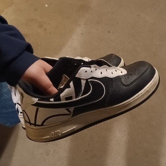 Cabaret Nike 82 - Picture 3 of 6